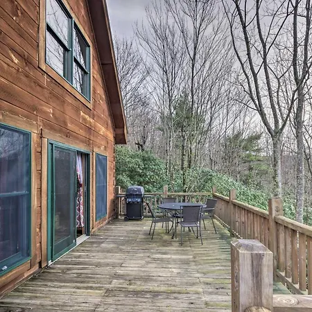 Beech Mountain Cabin With 180 Views Near Hiking!